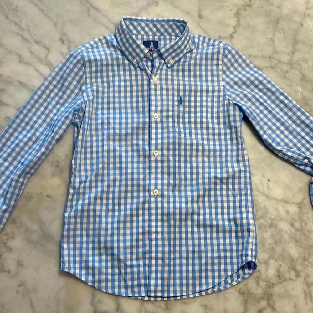 Johnnie-O prep performance boys size 10 button down in light blue plaid.